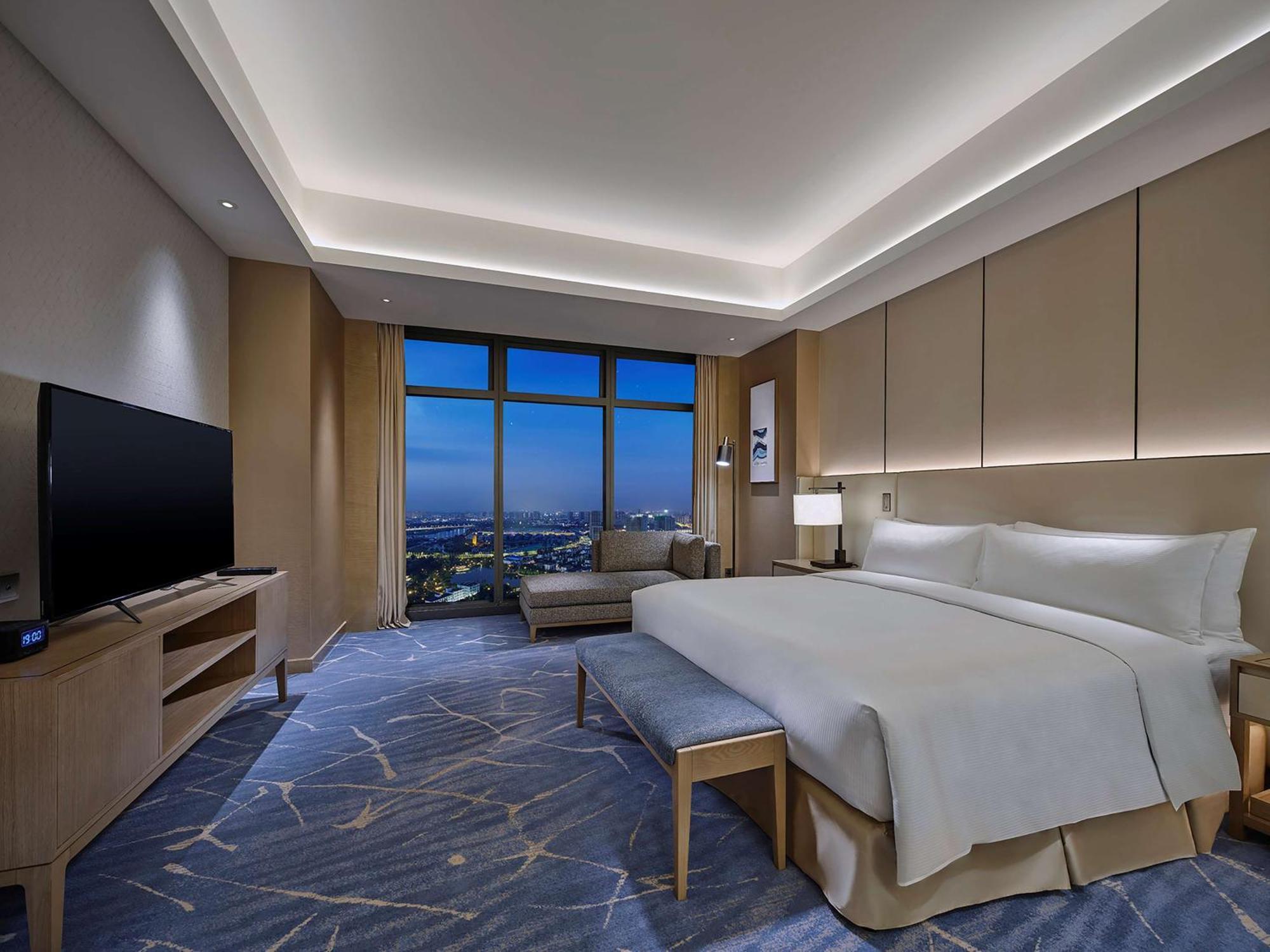Отель Hilton Beijing Tongzhou Экстерьер фото