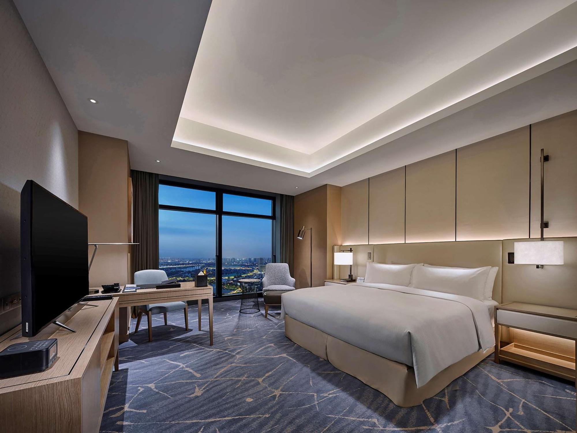Отель Hilton Beijing Tongzhou Экстерьер фото