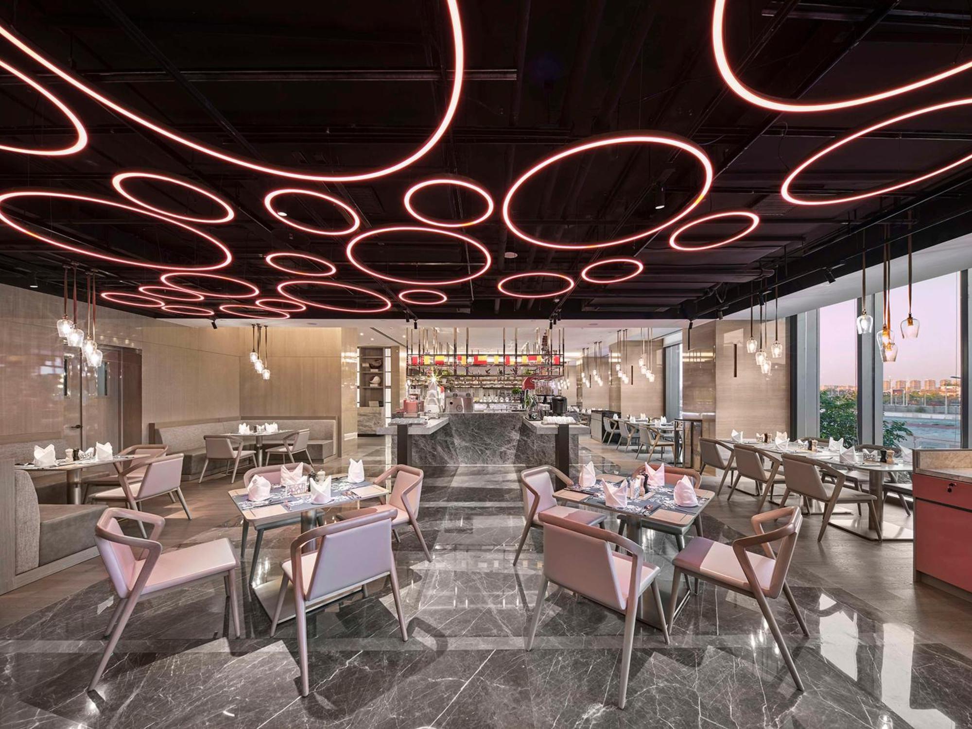 Отель Hilton Beijing Tongzhou Экстерьер фото
