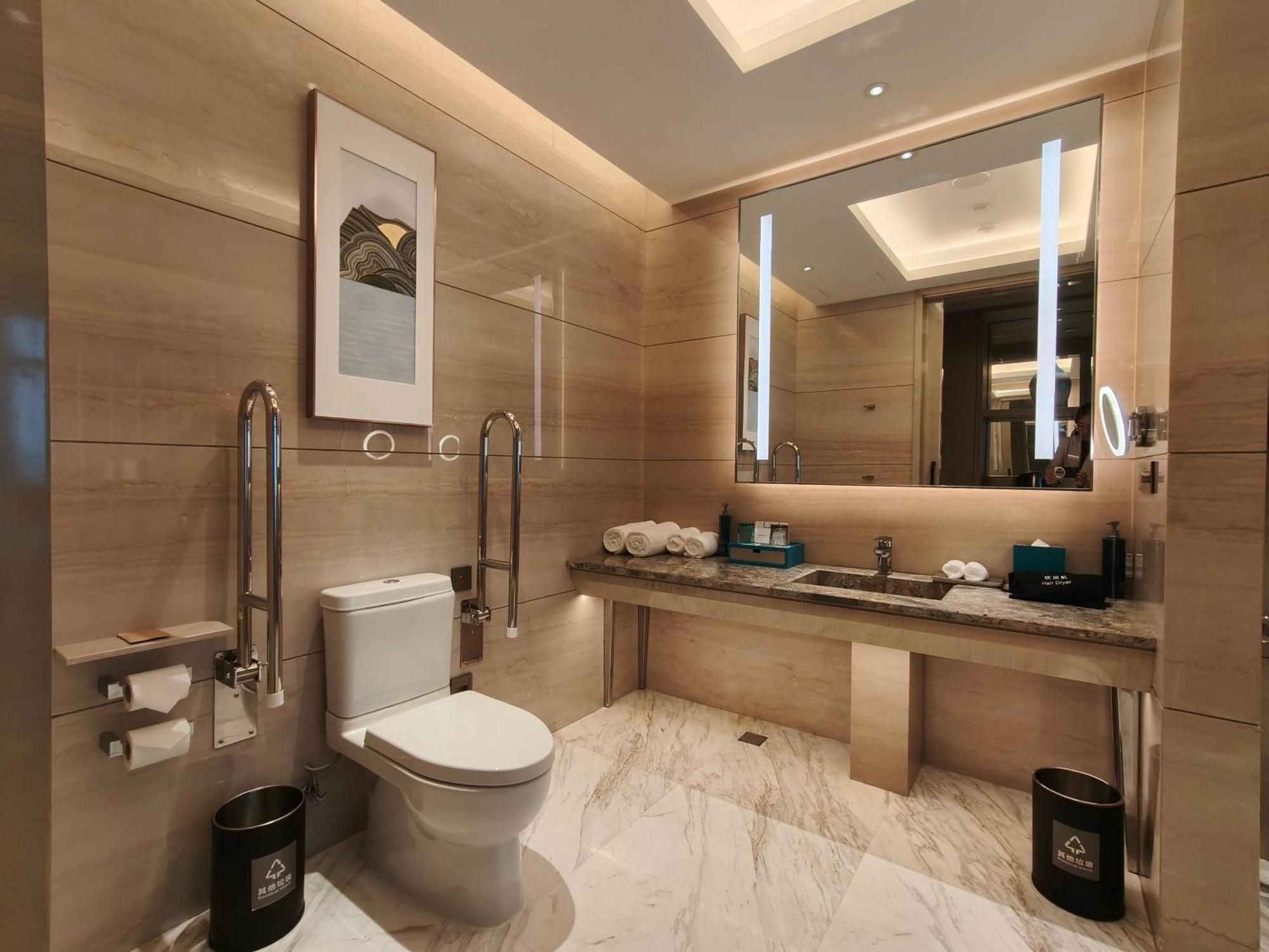 Отель Hilton Beijing Tongzhou Экстерьер фото